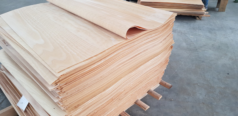 Beech veneer